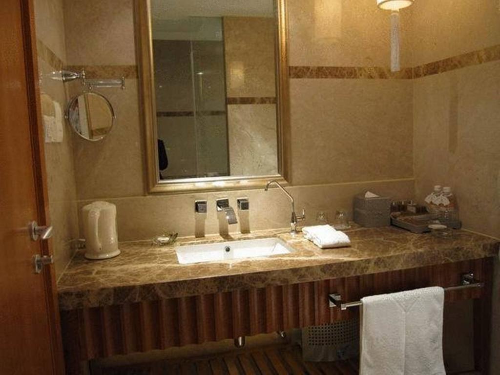 Glarun Jinling Hotel Ναντζίνγκ Εξωτερικό φωτογραφία